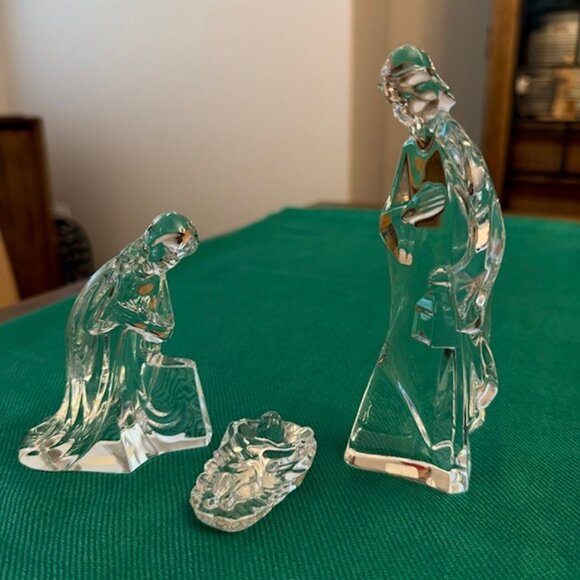 MIKASA Holy Family - Nativity - Picture 10 of 10